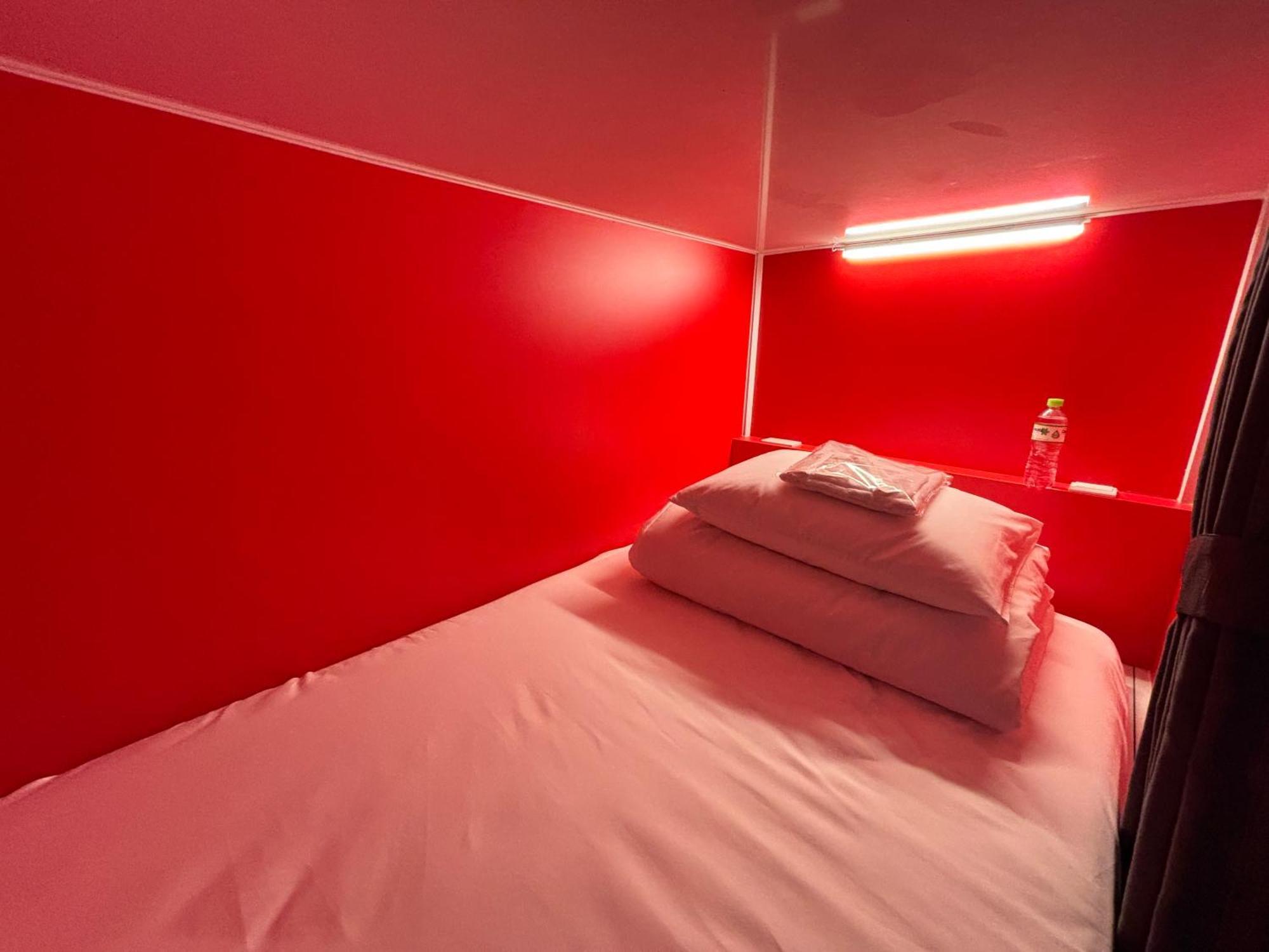 Cozy Cubes Hotel TP. Hồ Chí Minh Ngoại thất bức ảnh